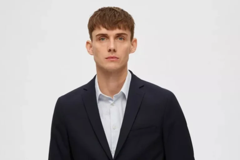 13 Classy Navy Blue Outfit Ideas for Men